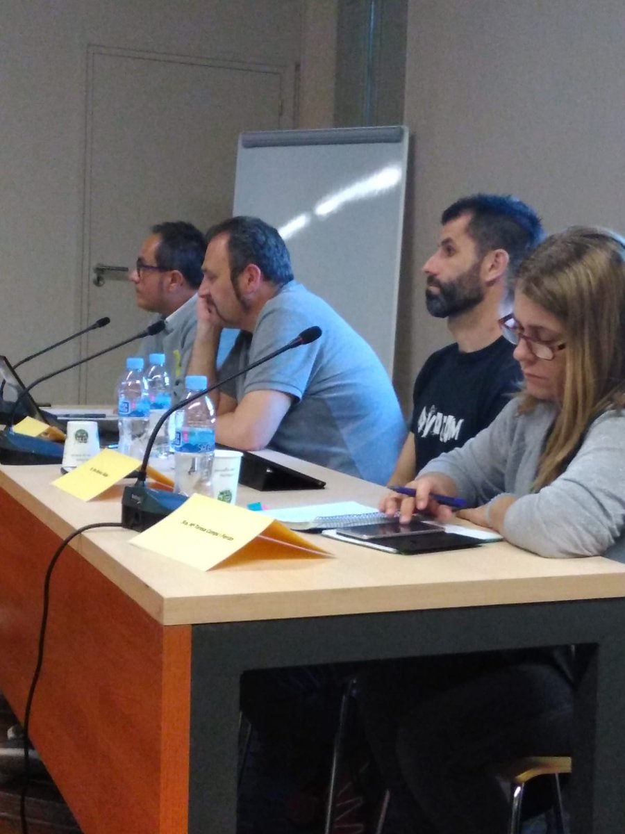 GalvanRafel's tweet photo. Avui Ple Municipal @AjElBruc on @pdcelbruc defensa els drets dels Bruquetants i Bruquetanes  @GalvanRafel @CampsTc @hucsimilia Pau Rovira i Alex Rodríguez https://t.co/Kl1hEPj9KK