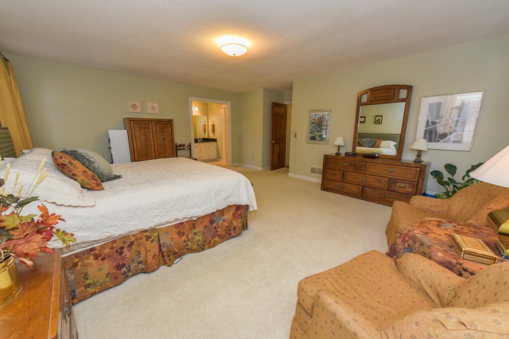 Yip Premier Real Estate (Yip4Homes) Twitter