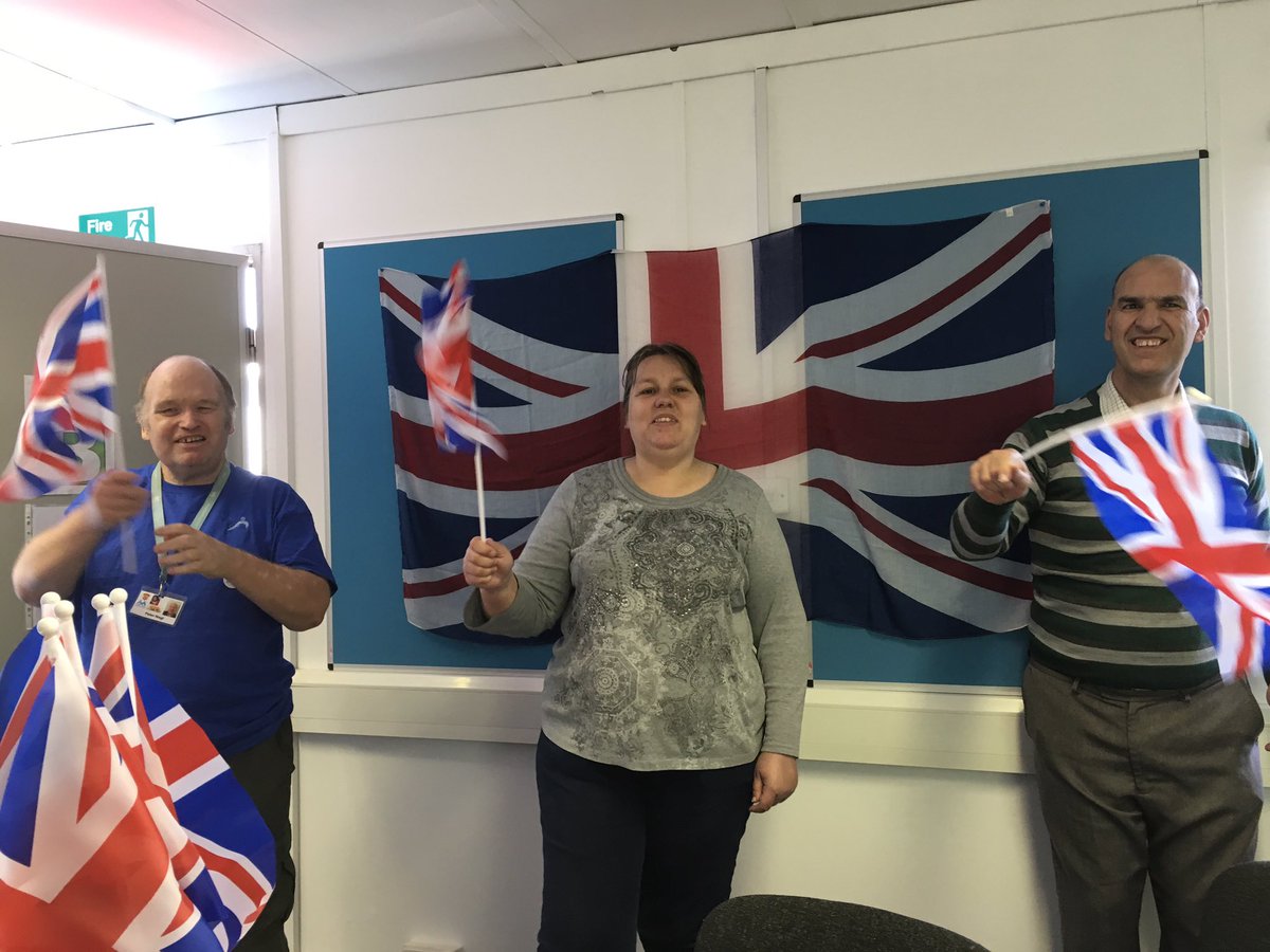 TeamworkTrust's tweet photo. Our members have been enjoying researching the #RoyalFamilyTree with @twinklresources #royalwedding #patriotic https://t.co/n3s6KBra3f