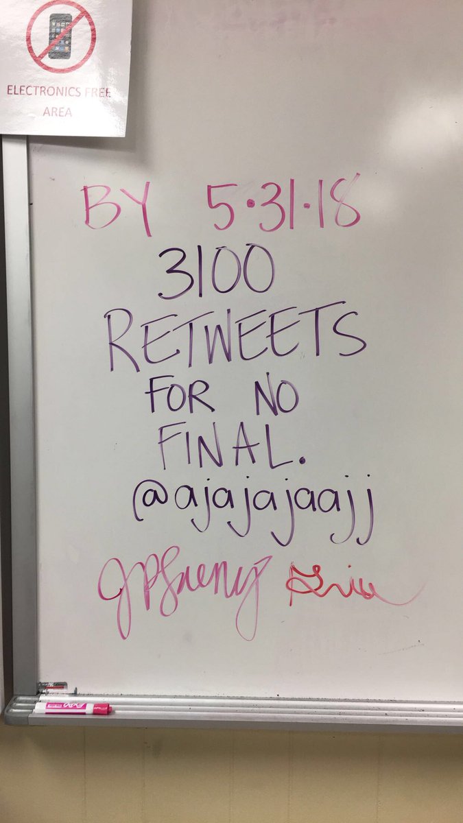 Ajajajaajj's tweet photo. HELP A BROTHA OUT AND RETWEET https://t.co/kR1X44koVw