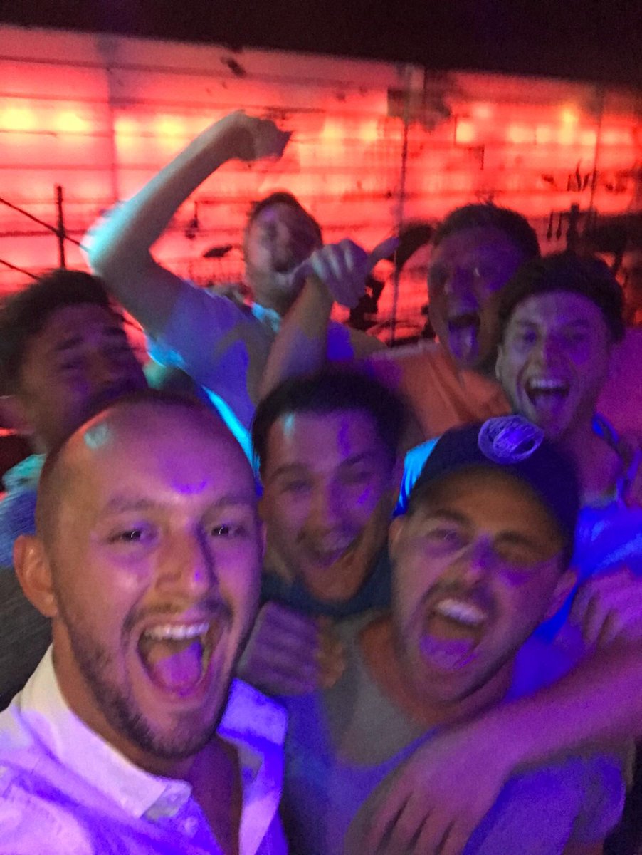 Liam_Coote's tweet photo. Sums up our annual trip to the algarve 😂 https://t.co/YNNPba12Ri