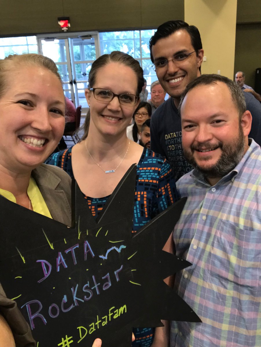 PattiCBrownsord's tweet photo. #datafam for life! @JenniferStolzie @VIZMIXER @AndrewDataKim @Franca_DBi Learning about Prep! #Tableau #orlandotug https://t.co/zrS8pD0iDl