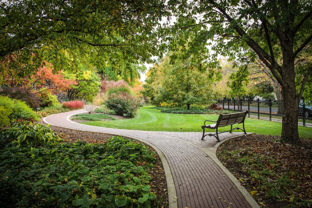 NRPA_news's tweet photo. A7: Create supportive, inclusive spaces that are safe and welcoming for all to walk! #ParksforInclusion #SafeRoutestoParks #10MinWalk https://t.co/bVJL9yAvLG