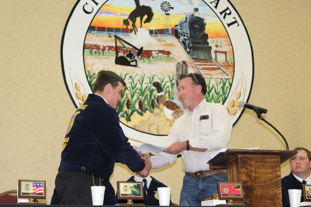 XITChrysler's tweet photo. Congratulations to @ParkerP_1001 and @corban110 on receiving a @RamTrucks Scholarship through the @NationalFFA Organization. We are so proud of you both and wish you the best of luck on your future endeavors! https://t.co/ijlN2WnKBf