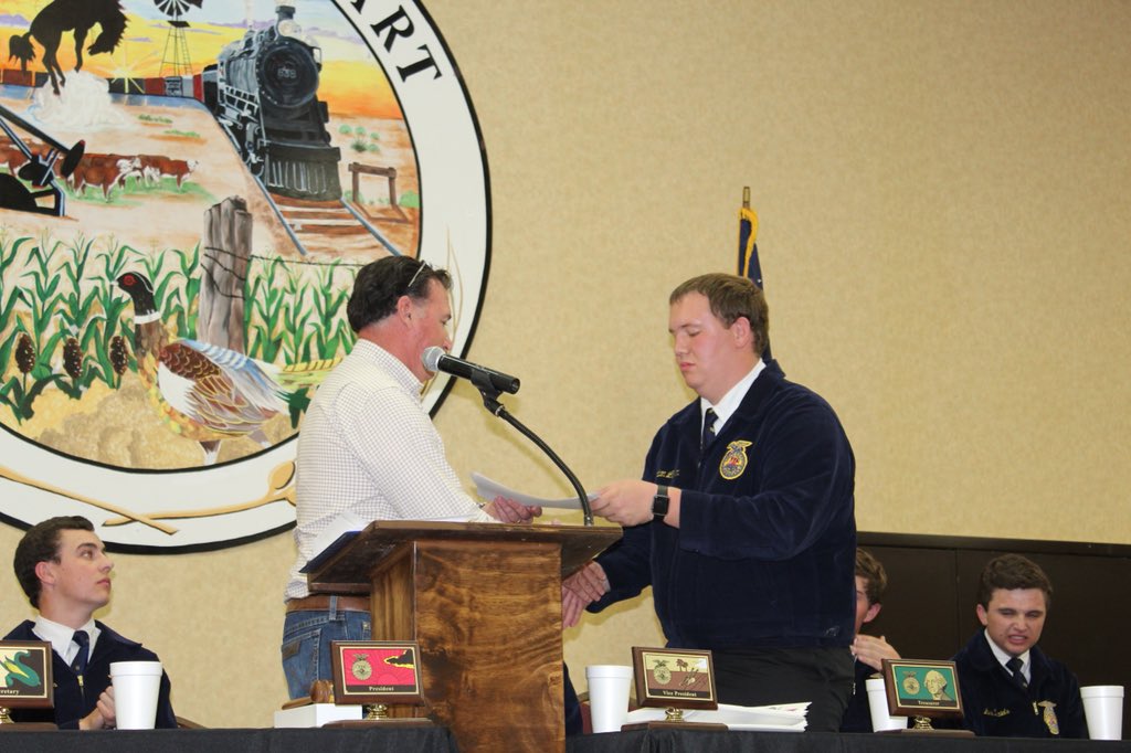 XITChrysler's tweet photo. Congratulations to @ParkerP_1001 and @corban110 on receiving a @RamTrucks Scholarship through the @NationalFFA Organization. We are so proud of you both and wish you the best of luck on your future endeavors! https://t.co/ijlN2WnKBf