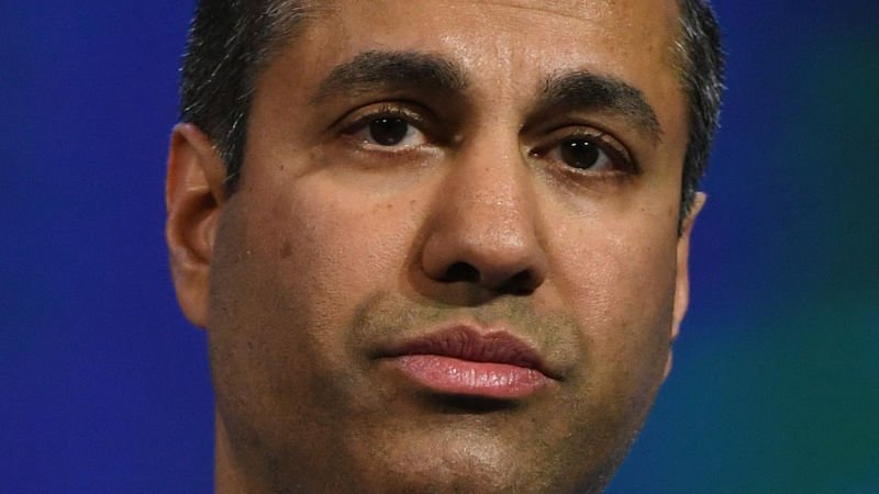 BREAKING: Senate votes to save #NetNeutrality, proving shame still works sometimes: gizmo.do/R0Ln9E1