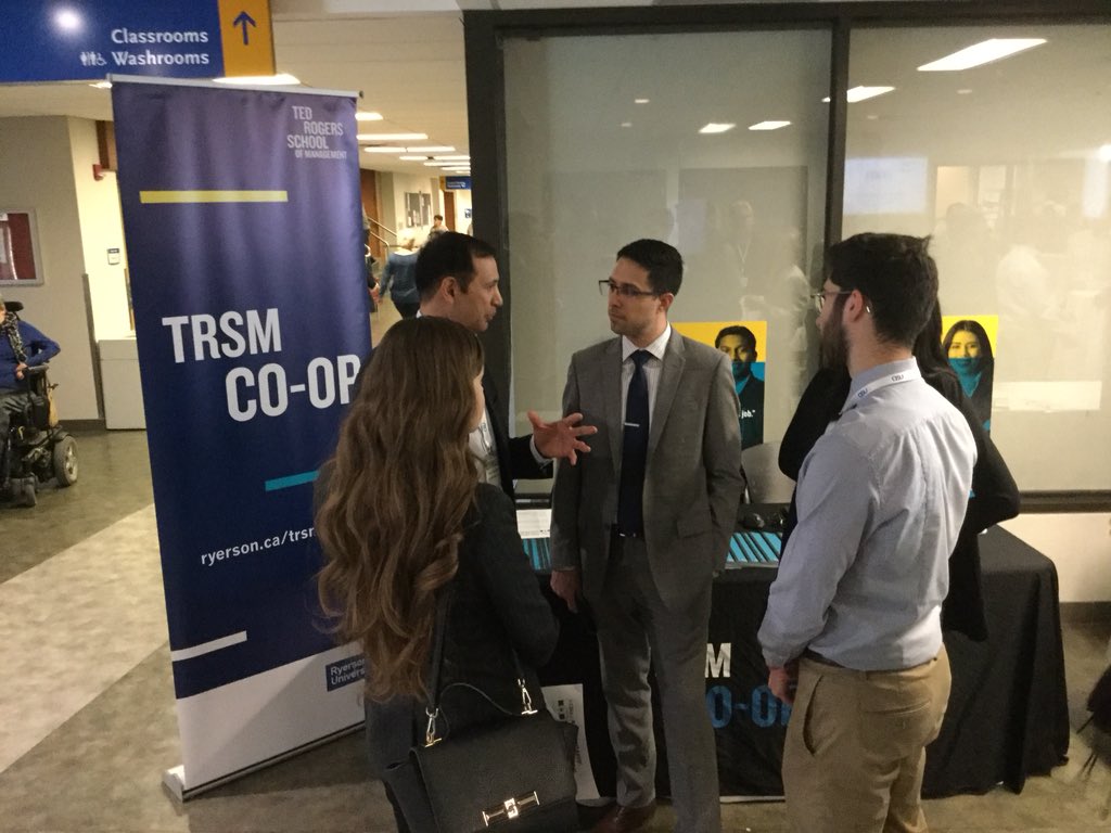 ASUG_Ontario's tweet photo. Great @SAPNextGen &amp; @asug_YPP outreach to CO-OP opportunities matching Students and Businesses at today’s #ASUG meeting in the @TRSMcareers. #TedRogersCoop https://t.co/n2ZhloIDuf