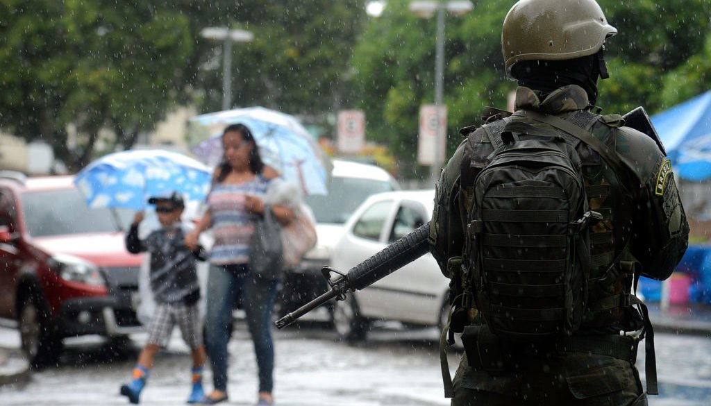 Nova Pesquisa Comprova Que A Sociedade Brasileira Mantém O Elevado Nível De Confiança Em Seu Exército