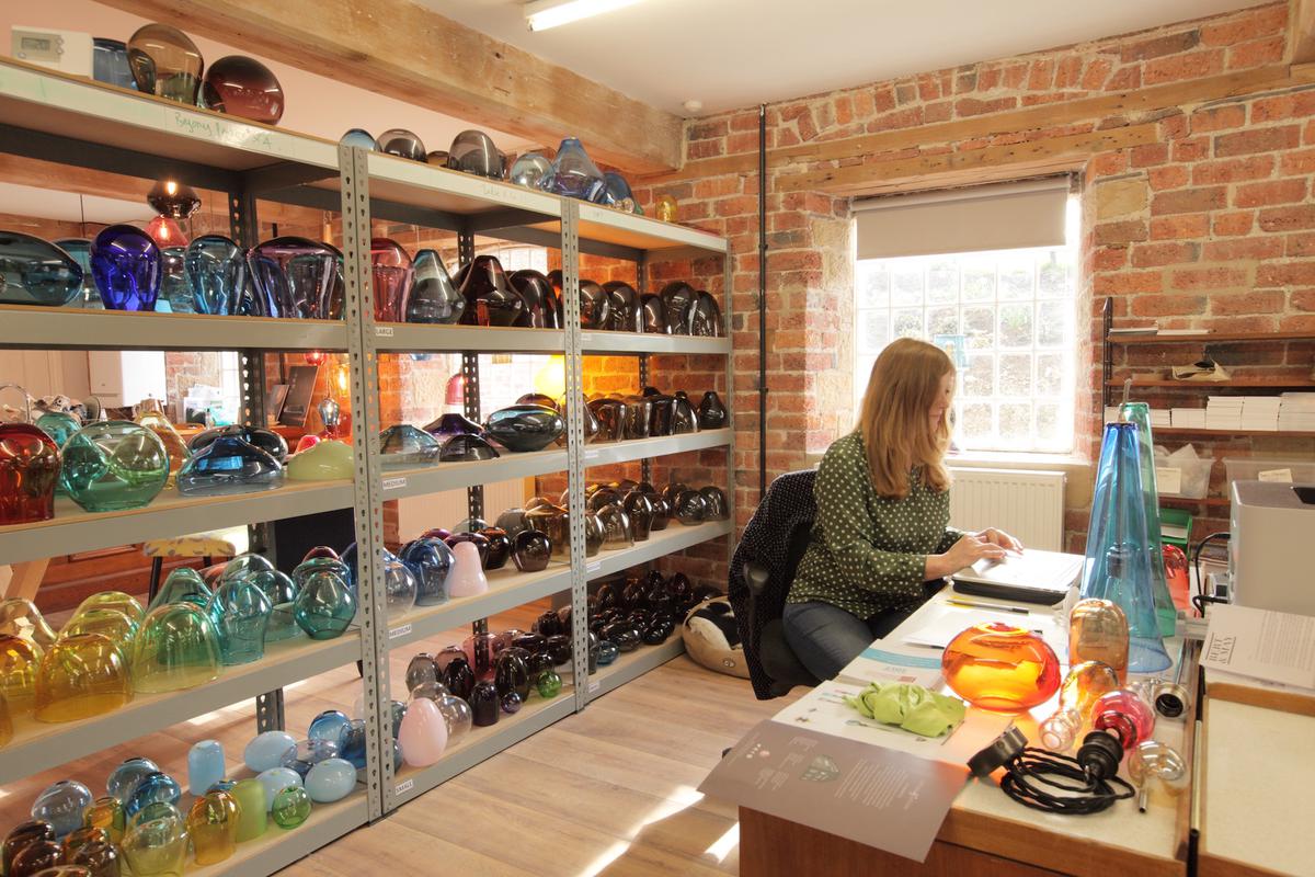 thisismakeworks's tweet photo. CONGRATULATIONS to @derbysilkmill who launch Make Works Derby and Derbyshire today! Have a look at the local manufacturers they have visited here: https://t.co/mC7dLDouKw 🙌 https://t.co/tUskoko79d