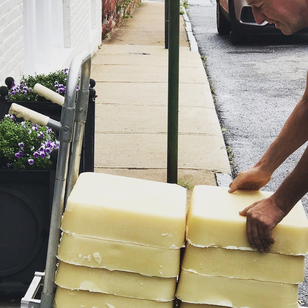 200lb. of our 1478lb. beeswax delivery this morning.
#PureBeeswax #DomesticBeeswax #DowntownLynchburg