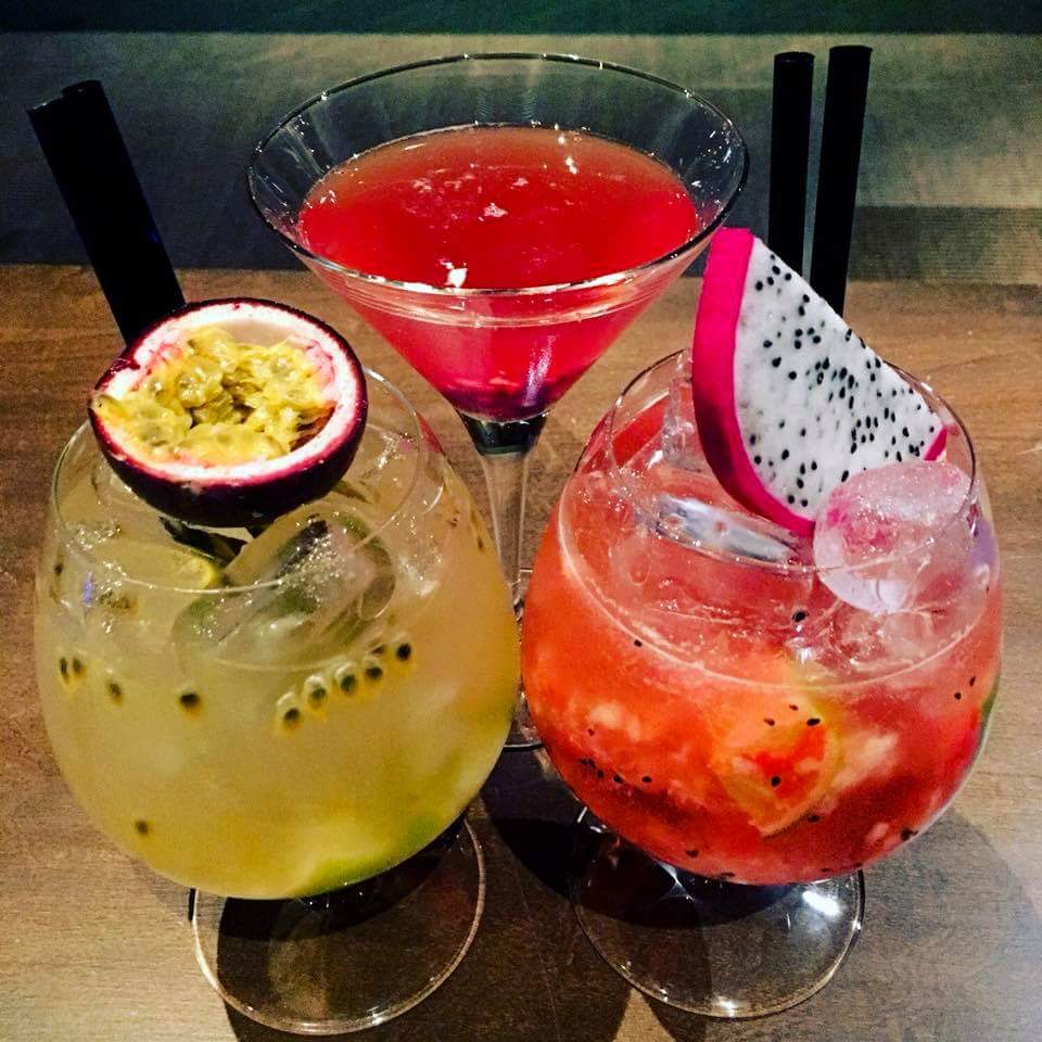 Peace7Kaye's tweet photo. Because its #Coco  you have to concot stuff. 
@UgCoconut see what you causing me to do. Official Bartender in my house. 

#CocoLover #GoLoco4Coco  #Coco4cookie https://t.co/uEUpSK9Ygs