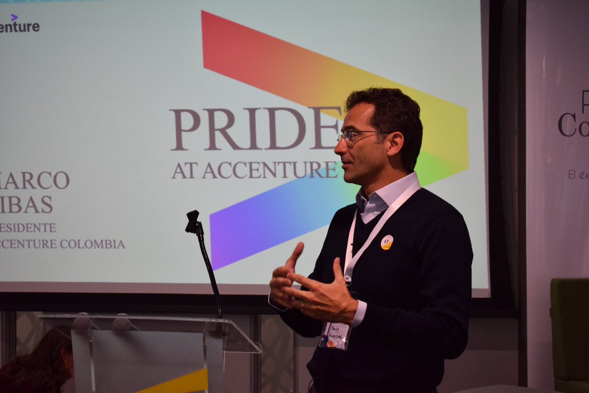 sergiourregoorg's tweet photo. "Debemos impactar  a las familias, y las familias estan en sus empresas"  #PrideConnectionCo  @Citi @Accenture_CO #encuentroempresarialprideco https://t.co/2LDwm3pICr