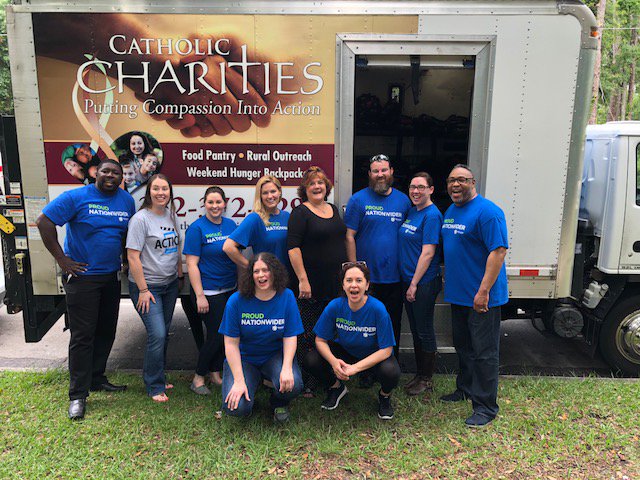 CatholicCGville's tweet photo. Thank you to the wonderful group of volunteers from @OnYourSide @Nationwide for volunteering their time today to help us pack & load backpacks of food for children struggling with hunger! We truly are #doinggreatthingstogether #welovevolunteers #onyourside https://t.co/ahAbdq8i0d