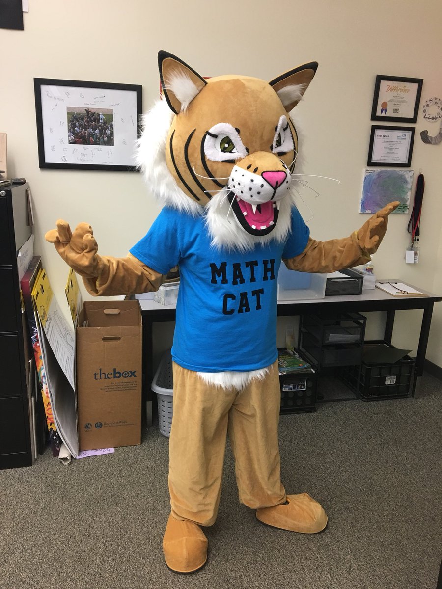 CougTeacher's tweet photo. We have SBAC spirit, yes we do! We have SBAC spirit, how ‘bout you? #TeachImlay #SBAC https://t.co/5Ls5afQXCJ