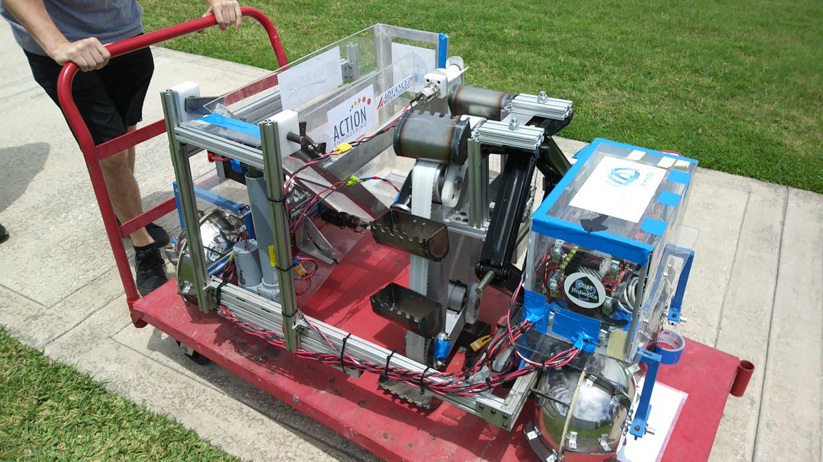 Blasterbotica's tweet image. What an awesome experience of the first run at the Kennedy Space Center! Did not collect regolith just yet, but will attempt to do a second run with fixes!