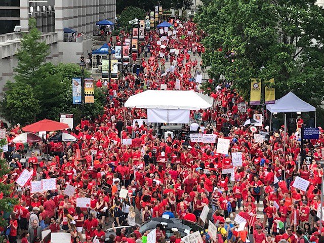 ABC11_WTVD's tweet photo. Nearly 20,000 people march to the Legislative Building in "March for Students." https://t.co/rxMiKlCHRH https://t.co/XBGUqAQVp0