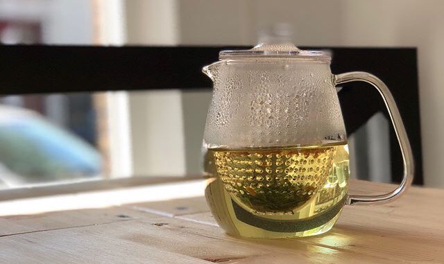 yoshinagamika's tweet photo. 抹茶に加え、日本の静岡県の煎茶、玄米茶、焙じ茶を出せることになりました🍵🤤🙌💗🎶

本物のお茶の香り、味は素晴らしい。。。🤤🤤🤤

お茶入れてる瞬間からほんわか幸せな気分になります💕🤤

happy!!!!

#amsterdam #hairsalon #blatto #旦那さん静岡出身 #アムステルダム #オランダ暮らし https://t.co/G3eq7Ltsm3