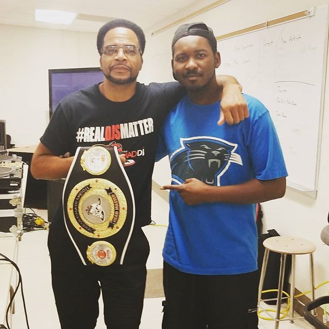 Djpnominal's tweet photo. Got a chance to learn from the Master! Make sure you look out for his Mad DJ Masterclass whenever he comes to your town! Enjoyed building with the legend! @djnabsinlab Humbled and honored! 
#DJNabs #IntheLab #DJLife #MasterOfTheMix #DJing #DJClass #MadDJ… https://t.co/vNmuxnRwXD https://t.co/pvoxWoRt4L