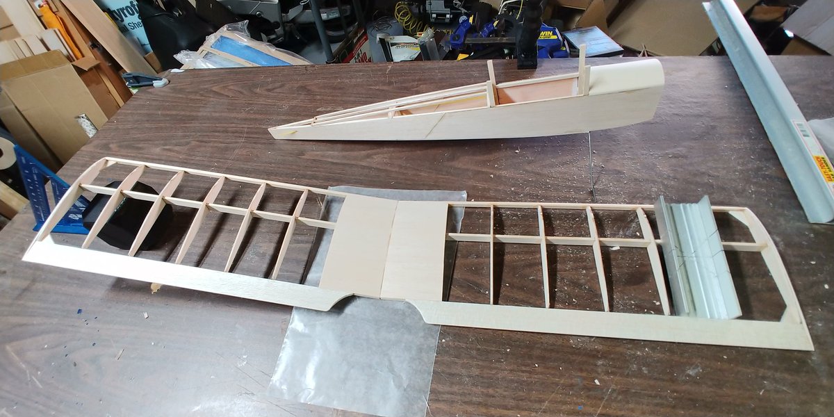 HobbyView's tweet photo. Starting to look like a plane https://t.co/F9nwzOibpP