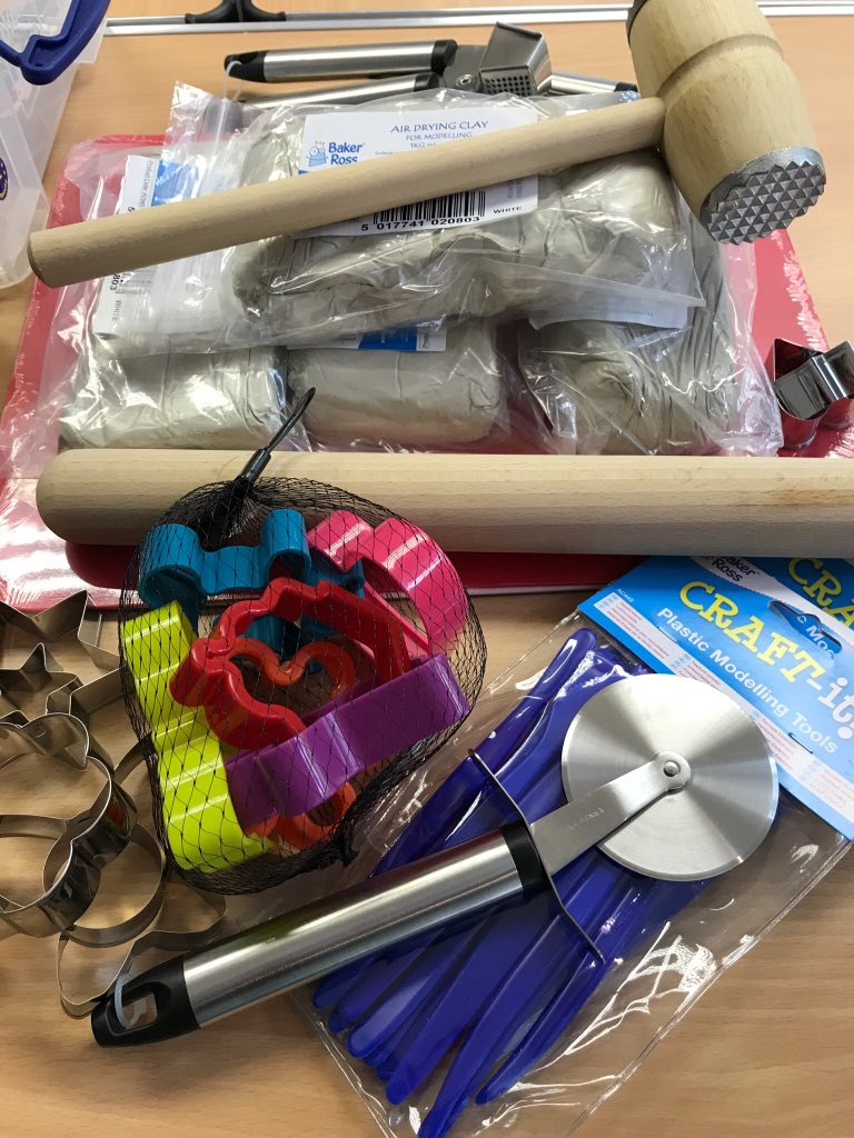 FindingBoris's tweet photo. Next week at #ArtandMinds experimenting with clay! Come along to Wellspring House on Wednesday 23 May at 10.00 AM and enjoy a relaxing morning @AgeUKBury @BuryLibraries @STHRadcliffe1 #Radcliffe #Whitefield #Prestwich https://t.co/BhBnawdB59