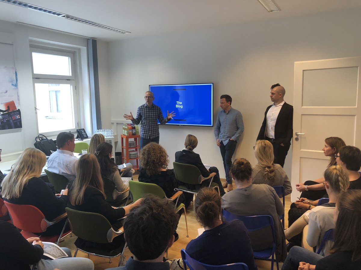 Archetype_DE's tweet image. Thanks to @samtheobald, @mrincredibull, @wittermatt and @unlikelylad for the inspiring #Text100 #Brand Tone of #Voice and the #IDEA Training today. 👊#wireddifferently