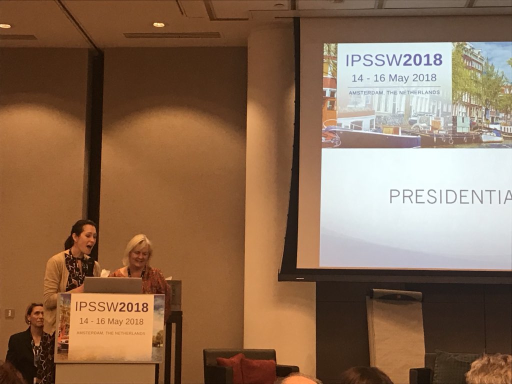 julie_sssh's tweet photo. Congratulations Mike and Trish #IPSSW2018 #IPSSW2021NZ @StarshipSimProg @TrishWood133 https://t.co/UTW2Owukwj