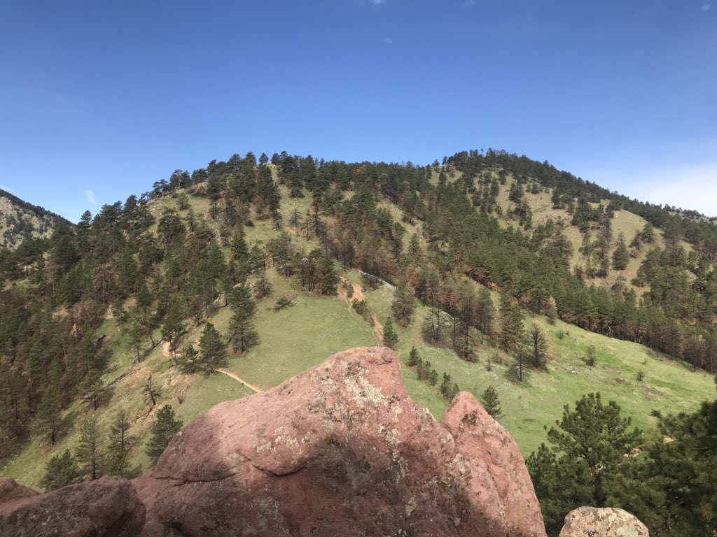 Check out this fun photo bounty for Wednesday <a href="/bldrstartupweek/">Boulder Startup Week</a>! colorado.bounties.network/bounty/v1/683 <a href="/ethBounties/">Bounties Network</a> #bswbonus