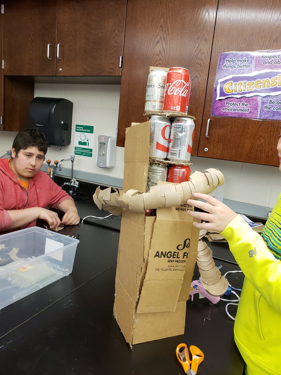 mrskinkela's tweet photo. More roller coaster on the way down in the 8th grade science wing! #physicsisphun #engineeringanddesign #SpartanCreators https://t.co/BVaOoJOPfW
