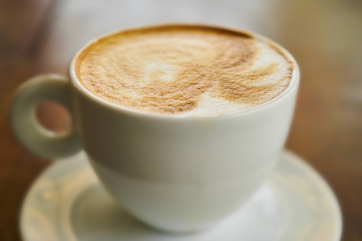 These little travel hacks saved us hundreds of dollars. bit.ly/2EWd6H2 #coffeetime #coffeebreak