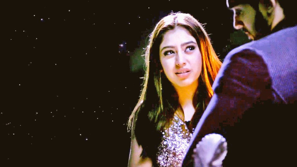 NandiniMurthyFc's tweet photo. He was here
She was here
Everything was perfect or maybe not ?!

@justvoot 
#NandiniMurthy
#ManikMalhotra
#KYYOnVoot
#MaNan https://t.co/uPsrb7pfQp