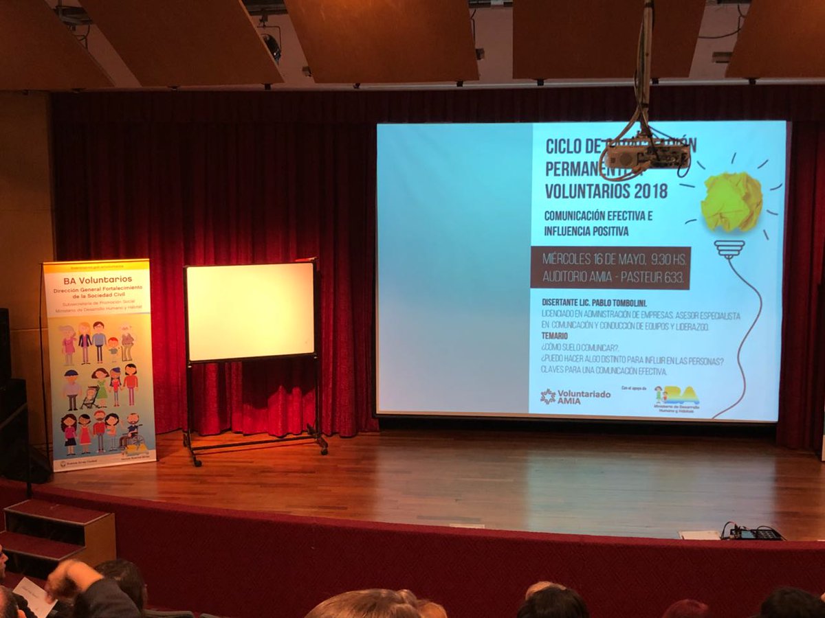 apusenorans's tweet photo. 📢 Junto a @infoAMIA en el Ciclo de Capacitación Permanente 2018 para que nuestros voluntarios puedan sumar herramientas y enriquecer la tarea que realizan en el #ProgramaVoluntariado❗️✅ https://t.co/5LW0Uxi8mR