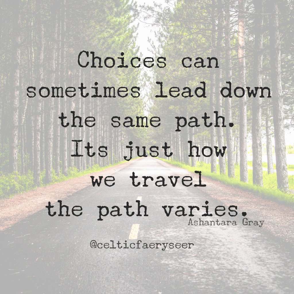 CelticFaerySeer's tweet image. It isn't always in the detail. 🍃🌿🌲 #lifechoices #samedestination #differentpaths #celticfaeryseer #ashantaragray #faeryseer #seer #gowithflow #faewisdom