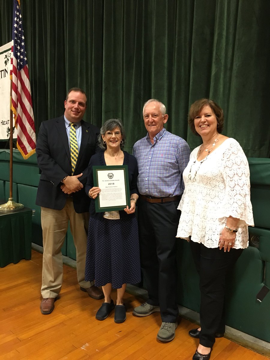 BishopGuertin's tweet photo. Congrats to Mrs. Patricia Thistle (English) who was honored with the highest and most prestigious acknowledgement at Bishop Guertin High School during the 22nd Cardinal Convocation Ceremony - The Fr. Andre Coindre Award!!! #bgpride💚💛 #perfectparagraph #itsagreatdaytobeacardinal https://t.co/cxOWdxXM95
