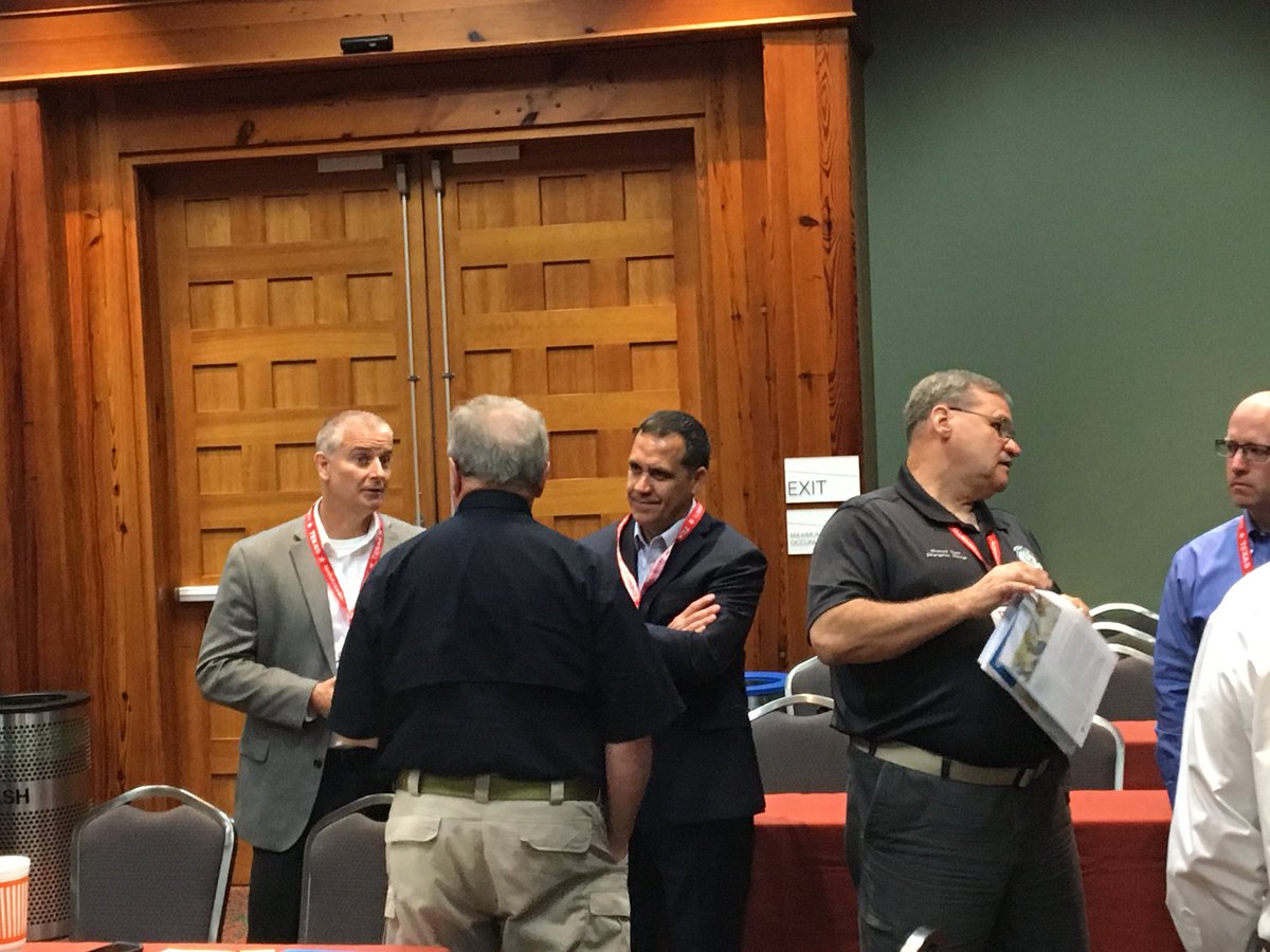 FEMARegion6's tweet photo. Leadership is hosting a Region 6 Regional Advisory Council (RAC) meeting during #TEMC18 with representatives from TX, NM, OK, AR, LA. https://t.co/yVW6iG2z98