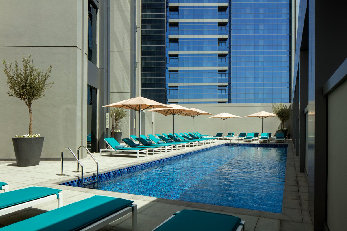 GHS_Hospitality's tweet photo. Calling all explorers! Rove Dubai Marina, just opened, is affordable, stylish and super-cool. The perfect location to start adventures from #RoveHotels #Dubai #RoveDubaiMarina #ExploringWithoutBorders #GetThereFirst https://t.co/aCcBTTykxT