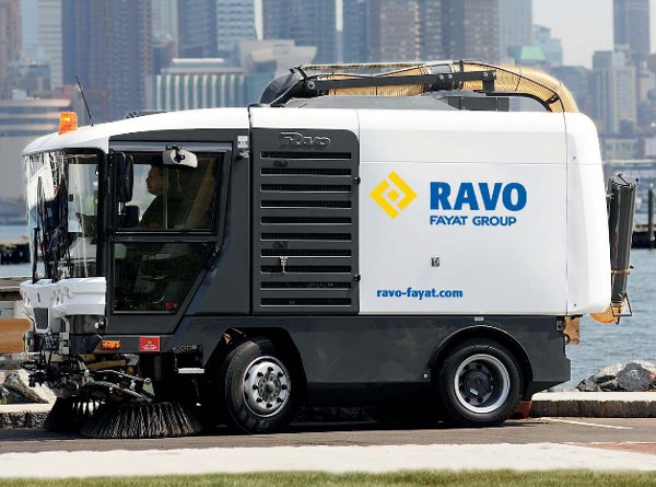 CubexLimited's tweet photo. RAVO 2015 Ravo 5i Series Sweeper -$245,000 Act Now! HUGE New & Used inventory at https://t.co/NdM15qLYp4 #StreetSweepers #ParkingLotSweepers #sweeper #sweeperparts #Ravo #sweeperbroom #usedequipment #UsedSweeper #Edmonton #Alberta 780-482-1541 https://t.co/y1jKTGSEx5
