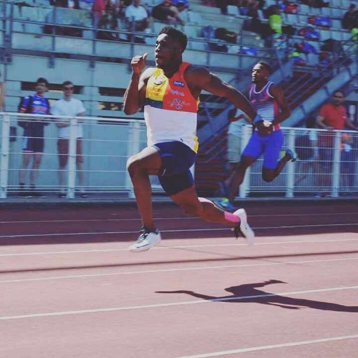 ArthurGueCISSE's tweet photo. Meeting Élite de Montgeron en France, 2ème sur 100 mètre avec un chrono de 10’22.
Aussi, bon temps de #Ramadan à tous les musulmans.
——-
Elite Meeting of Montgeron in France, 2nd on 100 meter with a time of 10'22.
Also, #Ramadan's good time to all Muslims.
#ArthurCG | @JUMO_WeMo https://t.co/GSZi6lEINg