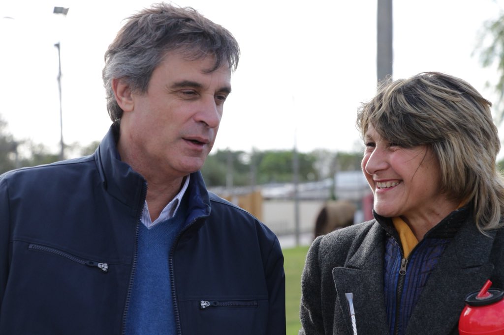32alvarogarcia's tweet photo. Gracias a alcaldesa #SandraNedov y al @Municipiod por la recorrida de esta mañana por Marconi y Casavalle. Vimos la gran cantidad de intervenciones (plazas, caminos, puentes, viviendas, escuelas, centro cívico, Sacude) del Plan Casavalle, que cumple 10 años https://t.co/vJW4gW0n1v