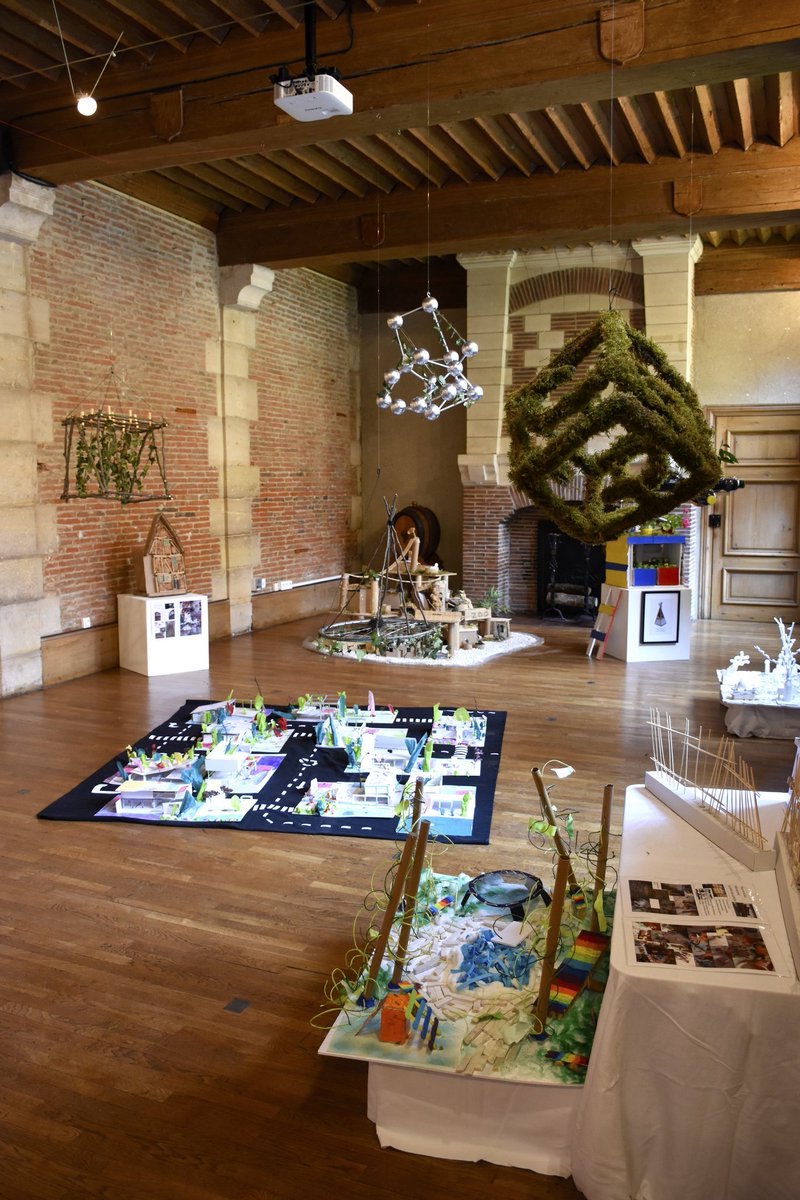 MOPOTroyes's tweet photo. [En ce moment à la Maison de l'Outil] #Vernissage de l'exposition #Architecture et #Jardins par les élèves  des écoles auboises ! #PAG2018 https://t.co/kDCKjCSAT5