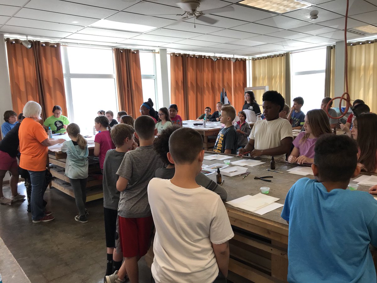 MarkTwainEagles's tweet photo. Thank you @MularoniART and Ruby Kate Wells Scholarship for the field trip to Tobiason Studio to make fused glass. @MsWBridger @MissKolodziejMT #mteagles https://t.co/lq8bLAfbSb