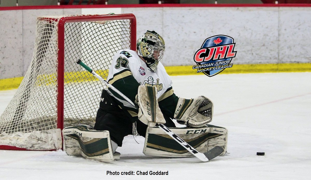 cjhlhockey's tweet photo. Riley Morris of @OkotoksOilers @TheAJHL named #CJHLHockey Top Goaltender for 2017-18. Details: https://t.co/nNDT7b60ii Photo credit: Chad Goddard https://t.co/BzAbXyoQDv