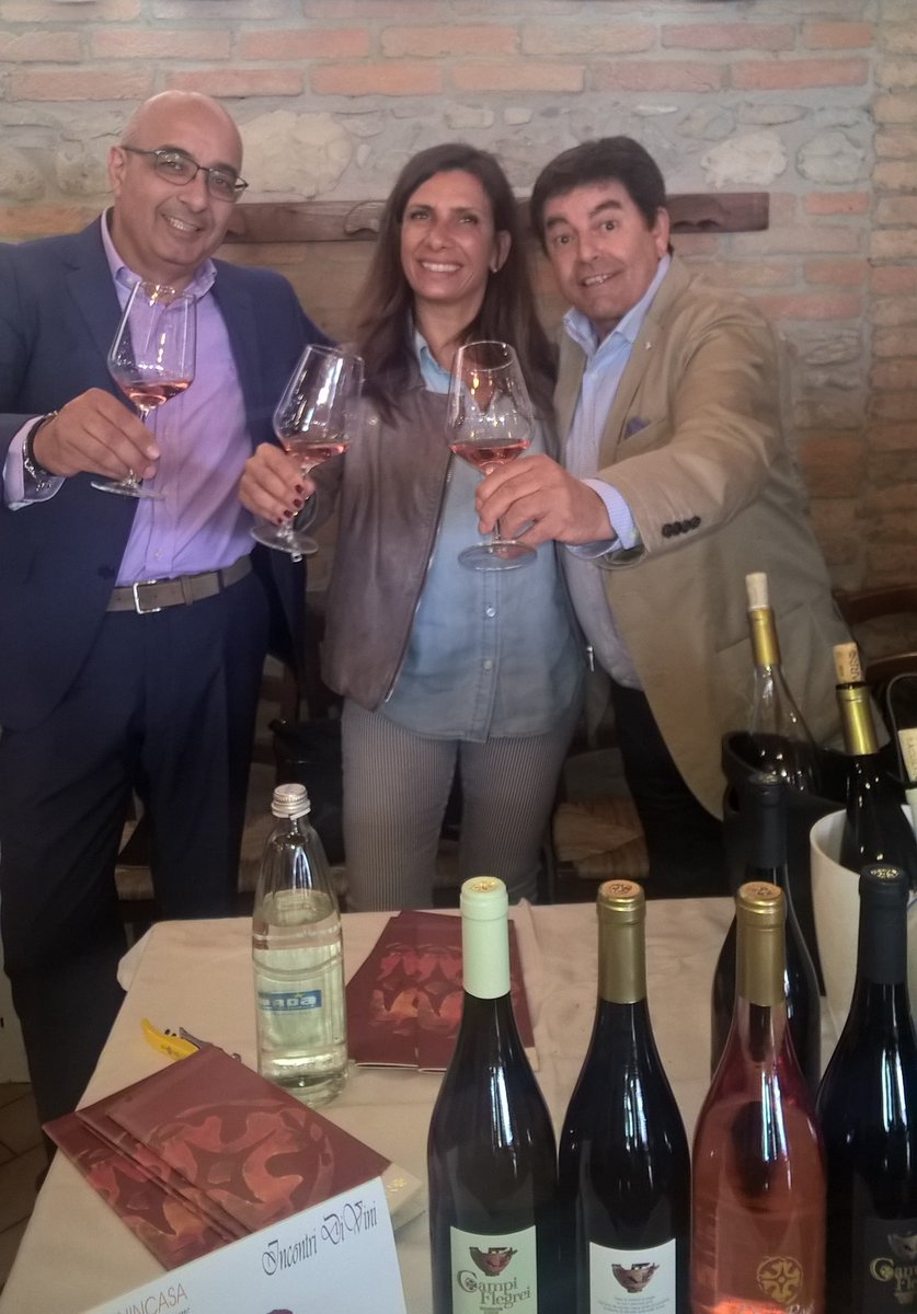 cantinefarro's tweet photo. Condividiamo con Voi il successo ricevuto alla degustazione dei vini in Maranello organizzata da Benincasa. https://t.co/ETzzhpS2RI
