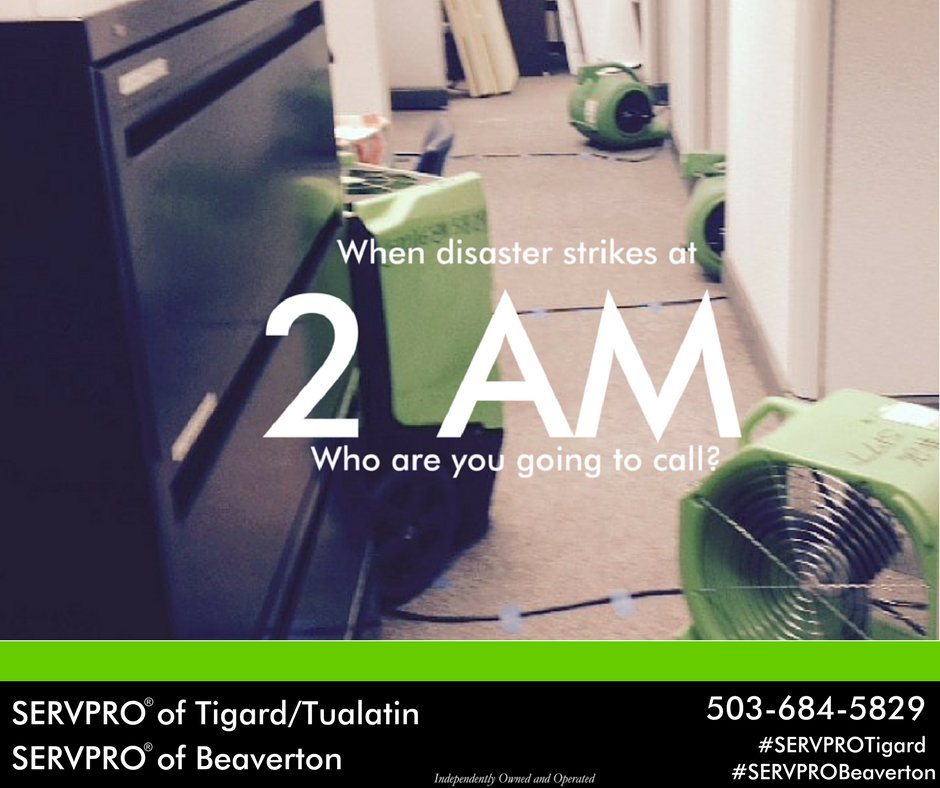 ServproTigard's tweet photo. When disaster strikes you need service fast. Your business or organization cannot afford to be closed for even a day, what would happen to your customers?  If disaster should ever strike make sure to call #SERVPROTigard #SERVPROBeaverton at 503-684-5829. https://t.co/v0C5rbR8TX