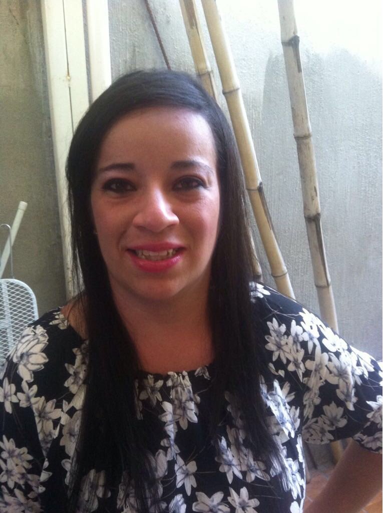 lanegrisgt's tweet photo. SERVICIO SOCIAL, COMPARTAN: Magda Andrea Mendez Del Valle de 31 años desapareció ayer en la ruta a San Juan en el km. 19 ,en horas de la tarde al salir de compras a pié. Si alguien tiene información de su paradero comunicarse al 50291646. Su familia la está buscando. https://t.co/JC8TqNJRvo