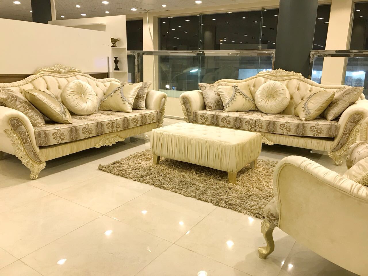 هاوس ليجندري house legendry auf twitter houselegendry طقم كنب 5 قطع بتصميم نيو كلاسيك خشب تركي طبيعي جودة مضمونة على المدى البعيد ضمان خمس سنوات ديكورات خشب طبيعي ديزاين كلاسيك أثاث https t co cvs8rphzwb