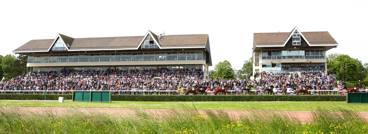 LeTrot's tweet photo. Très joli score à @CaenOfficiel pour la réunion du Grand Prix des 👑Ducs de Normandie👑
🔸@_PMU : 13 174 401 € (+2,12%)
🔹PMH : 98 576 € (+4,07%)
🔸Entrées : 7 631 (+44,8%)
🔹Compte-rendu sportif 👉 https://t.co/iSy5K1bri3
📸 @ScoopDyga https://t.co/wfqLkWWFdu