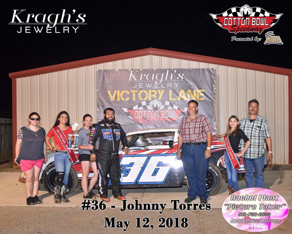 amber_9705's tweet photo. Always a pleasure ππβ€οΈ #trophygirl #racing #30 #77j #36 #33c https://t.co/n71tyZCTQT