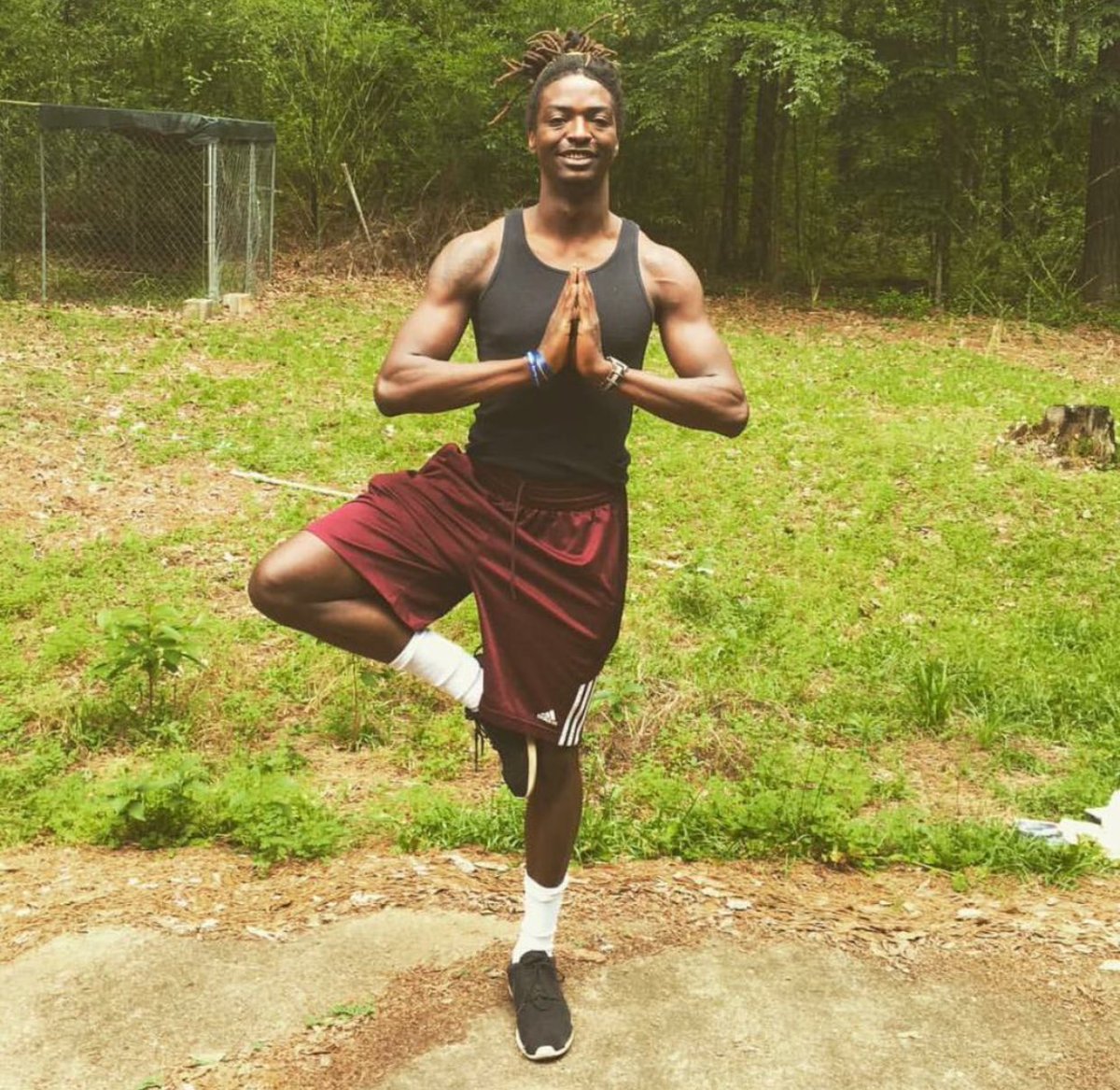 SFA_Delts's tweet photo. Happy Birthday Ray, we wish you were here to celebrate it with you!Gone but never forgotten, we all think about you everyday. Miss you brother. #NoRagrets https://t.co/zdPhdf6MYW