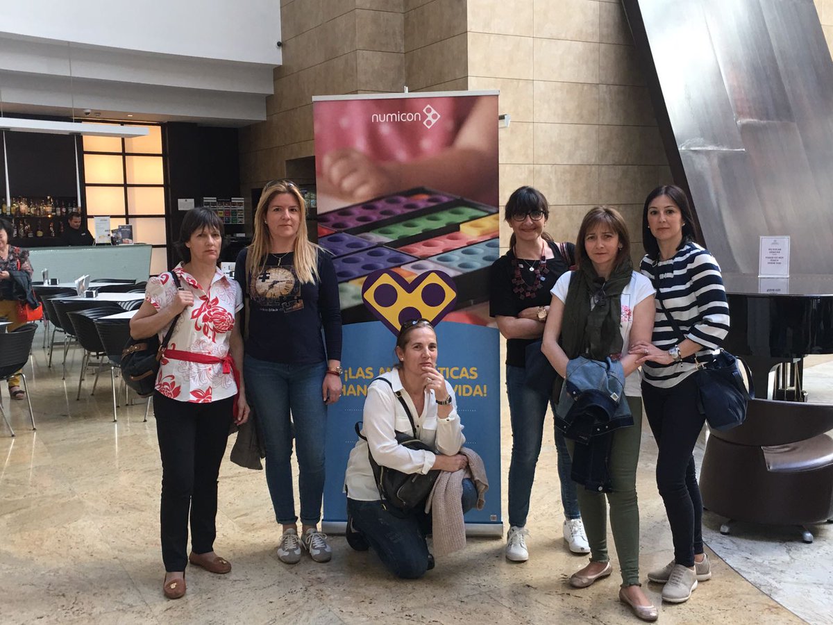 Humberto_oup's tweet photo. #NumiconGranada Asistencia de las Maestras de la Purisima Santa Fe aportando su experiencia. Gracias @purisimasantafe https://t.co/XWP8boD054