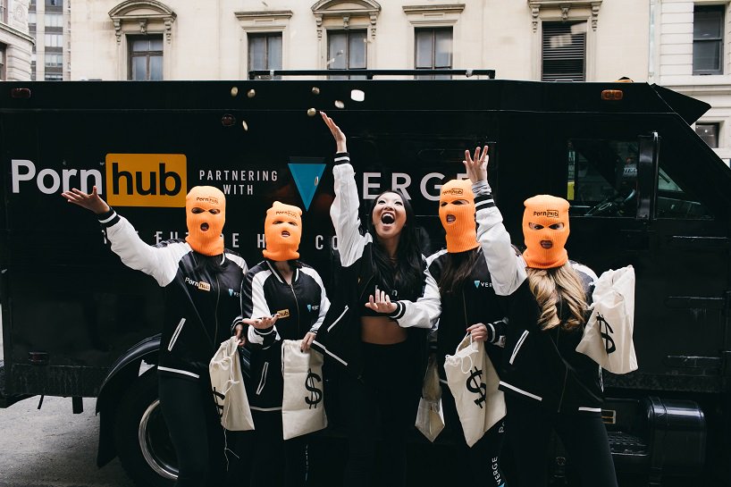 PornhubHelp's tweet photo. COMING SOON - Verge will soon be the first cryptocurrency payment option offered by Pornhub! Read more about it on our blog - https://t.co/eG0SSoJCnb https://t.co/sKnZgTJFgR